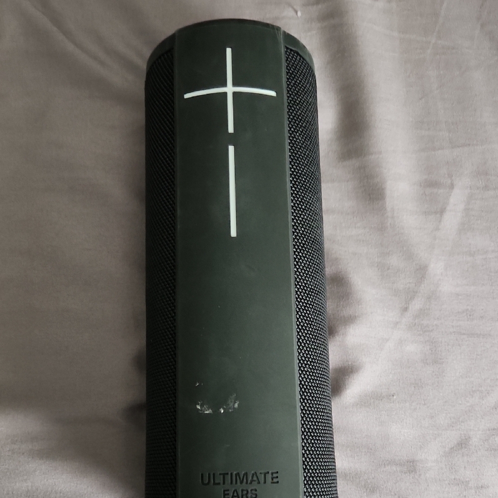 Ultimate Ears Black Portable Speaker